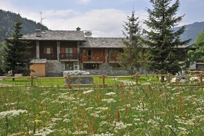 Exterior - Miravalle (Antey-Saint-Andre)