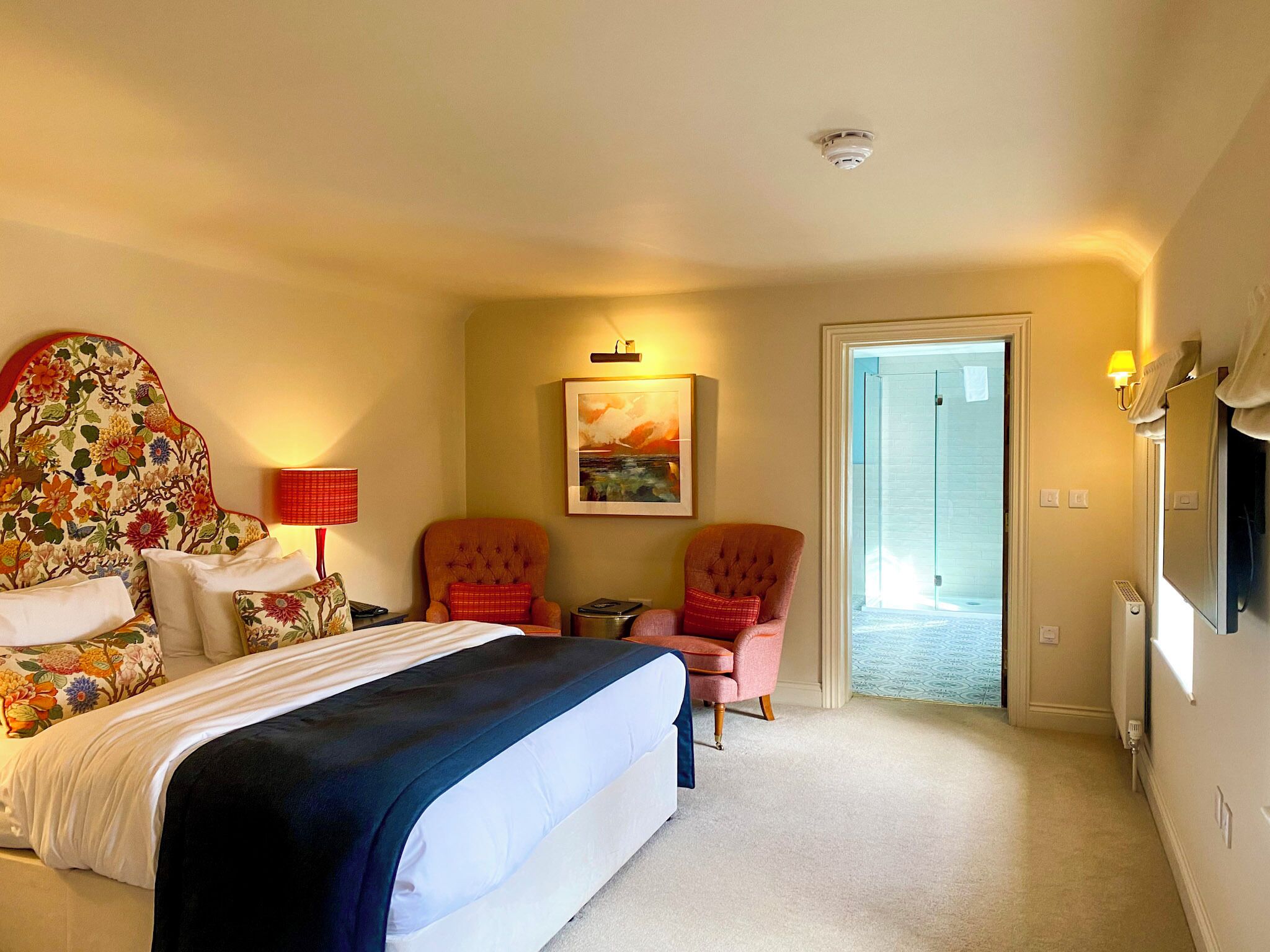 Luxury Room | Seterika/papan seterika, Wi-fi percuma, cadar katil 