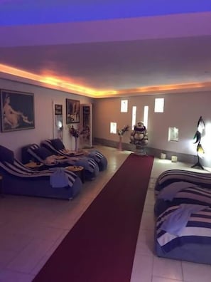 Salas de tratamiento para parejas y baño turco o hammam 