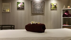 Espace de soins pour les couples, sauna, bain à remous, hammam, hammam