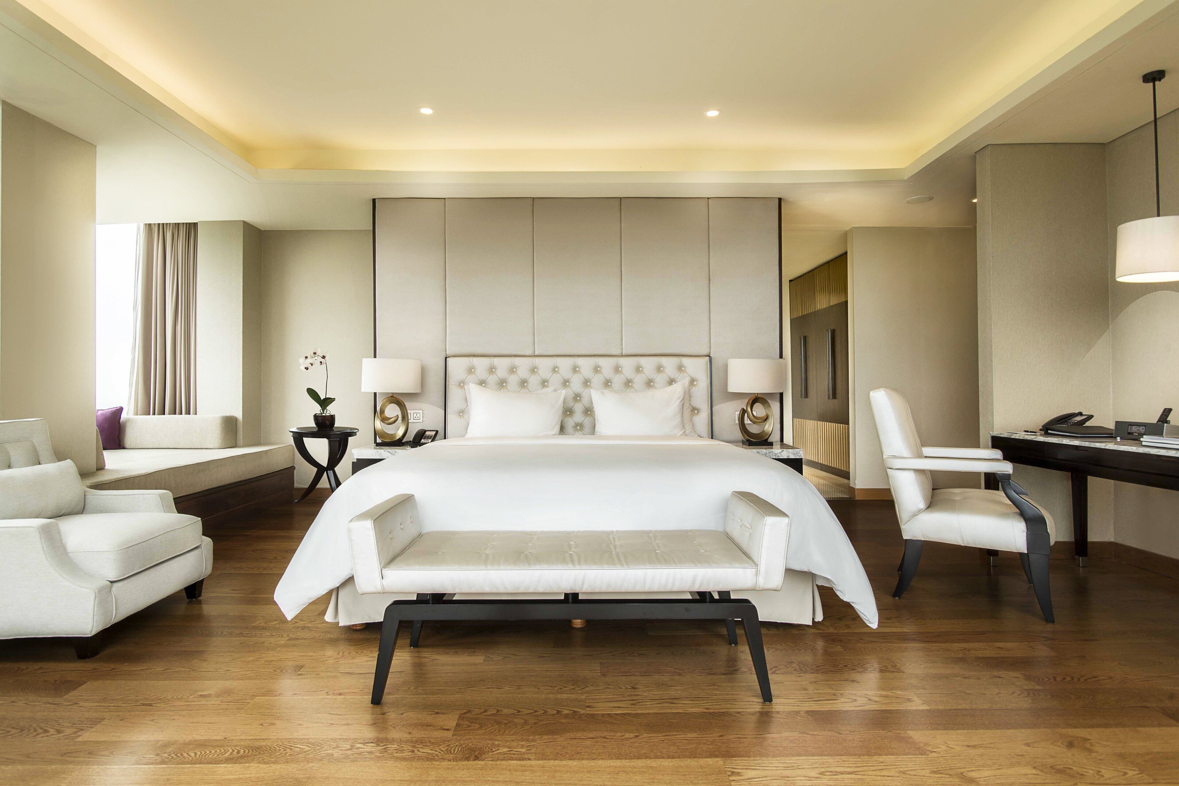 Premium bedding, minibar, in-room safe, desk