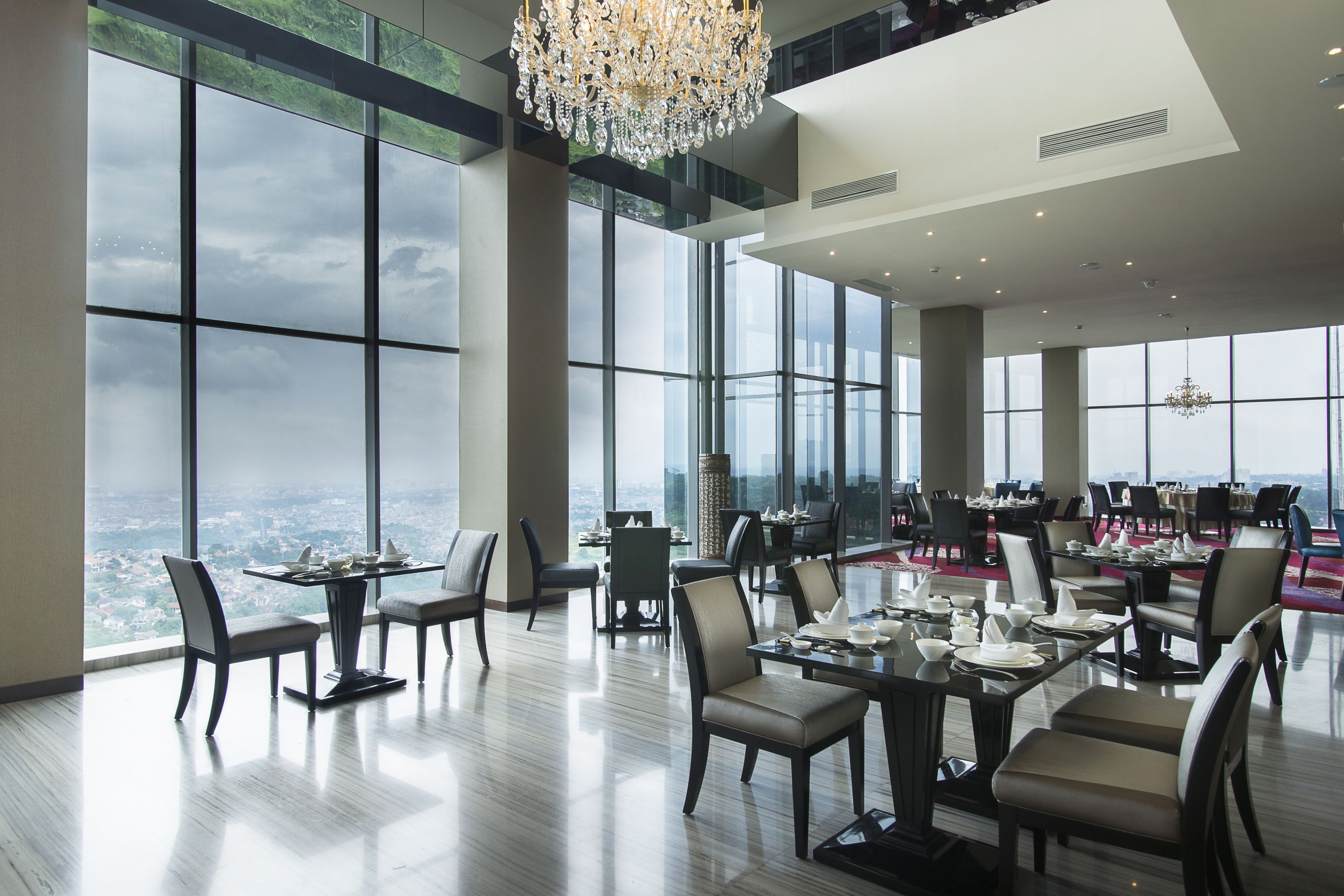 2 restaurants, chinese cuisine