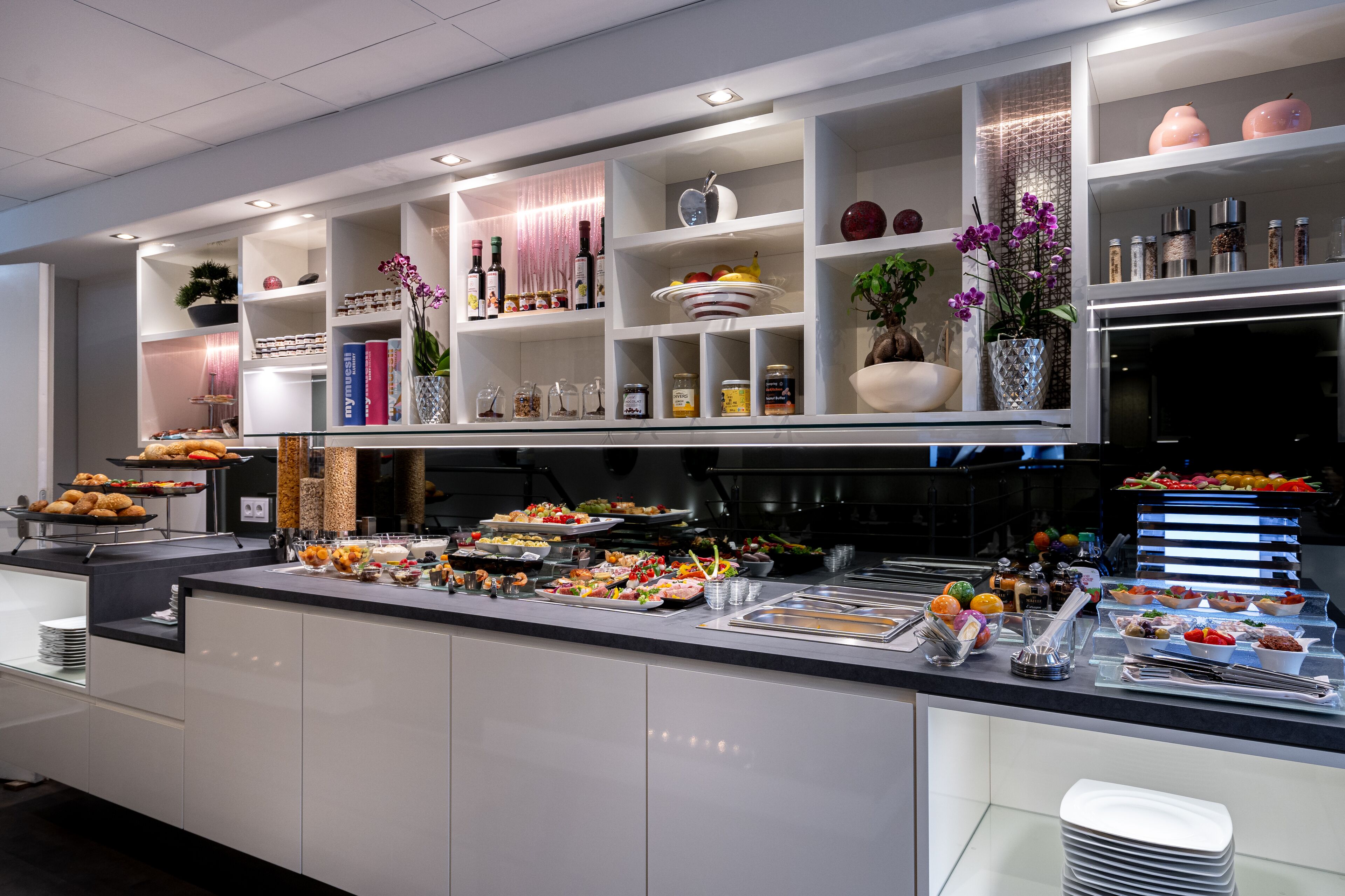 daily buffet breakfast (eur 15 per person)
