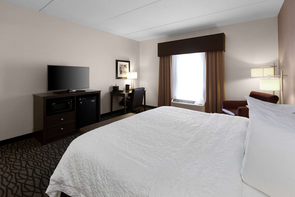 Premium bedding, desk, blackout drapes, iron/ironing board