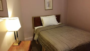 Iron/ironing board, free WiFi