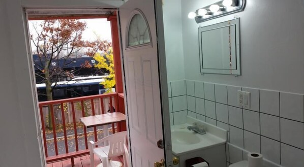 Chambre Standard, 1 lit double (Private Bathroom) | Salle de bain