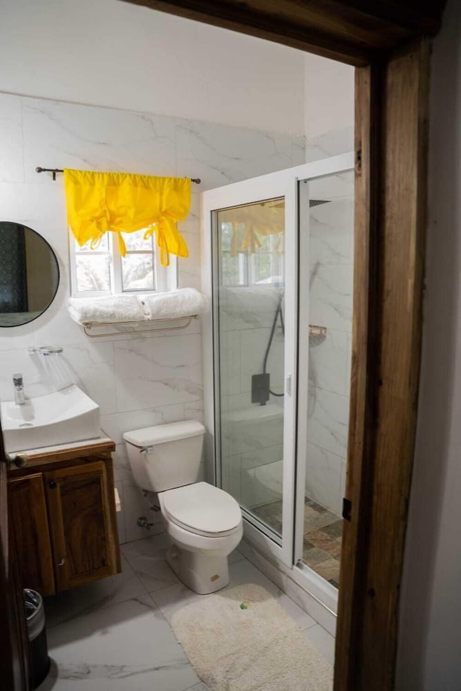 Roots Bamboo Beach Resort by null