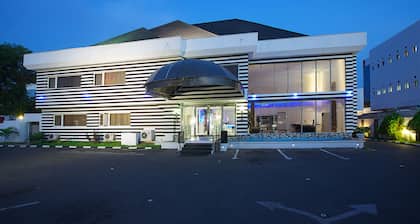 Summerset Continental Hotel Maitama