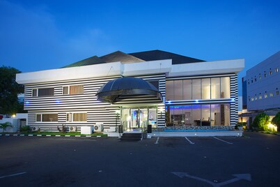 Summerset Continental Hotel Maitama