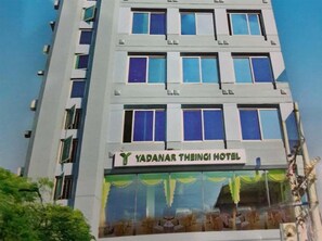 الإطلالة من المنشأة