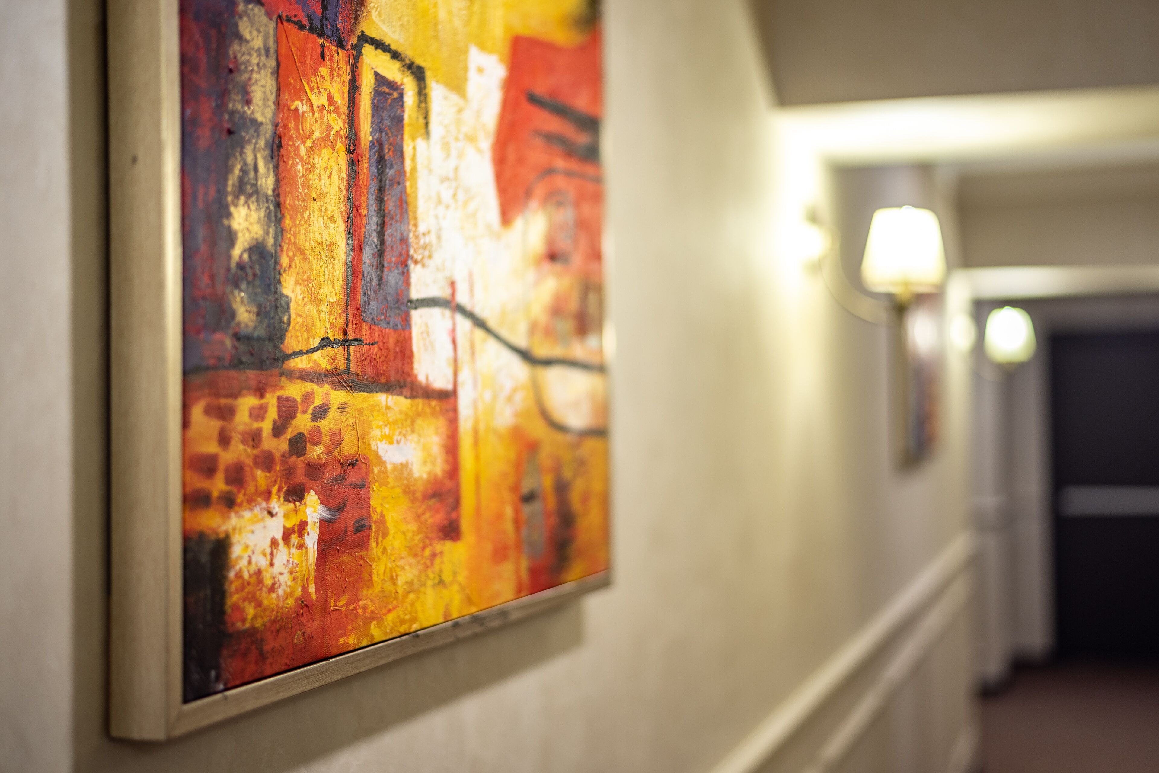 Photo - Mildom Premium Hotel