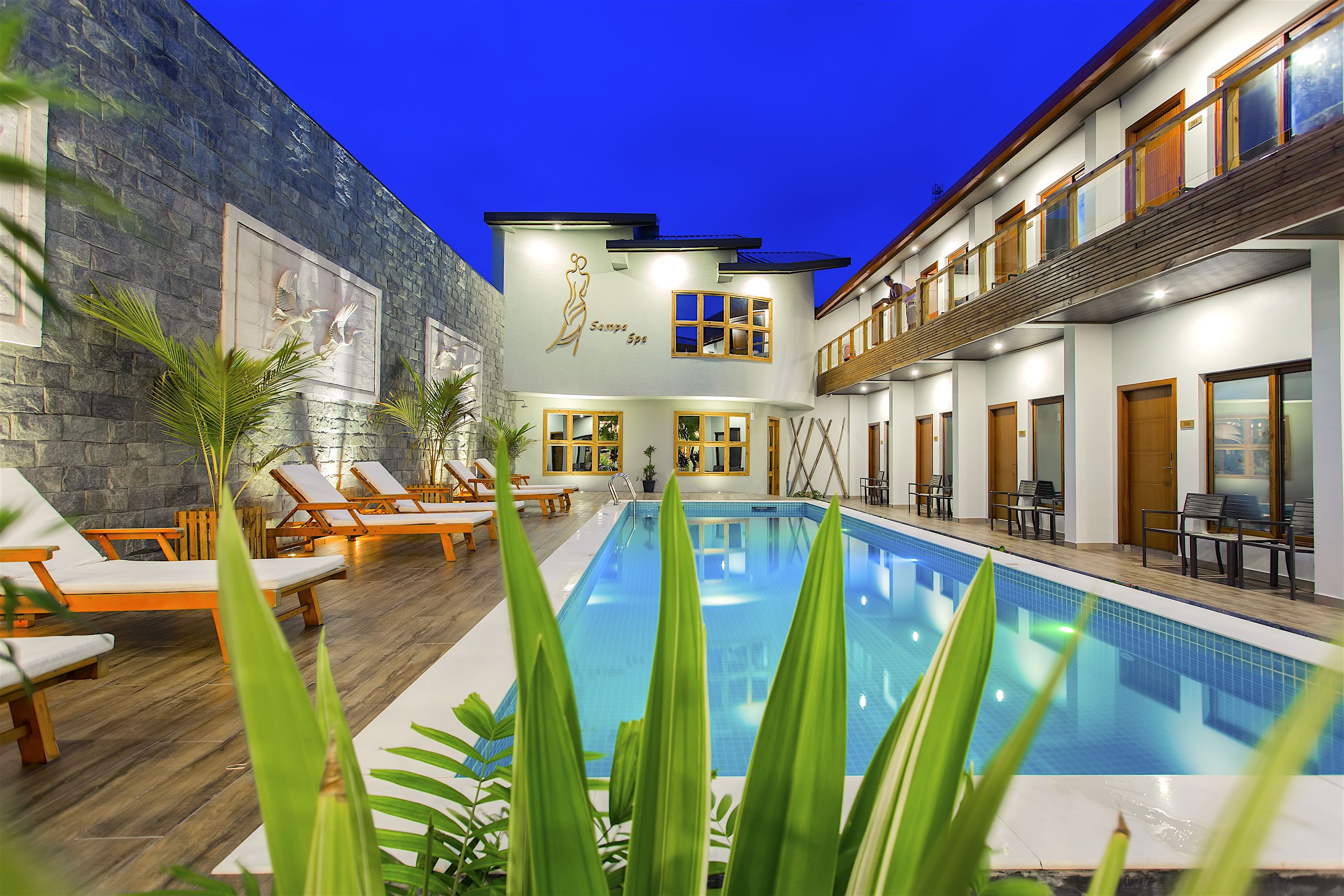 Kolam renang terbuka