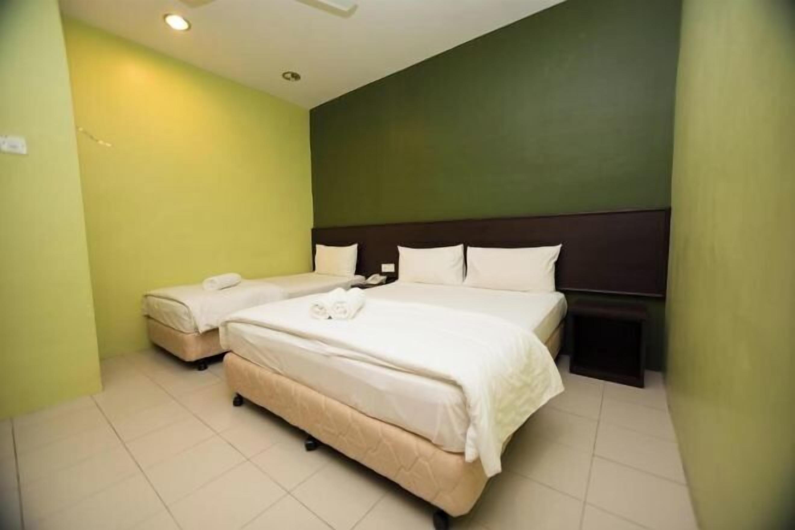 Free WiFi, bed sheets