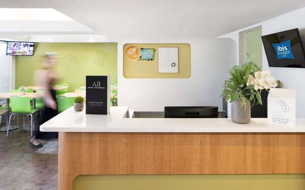 ibis budget Canberra