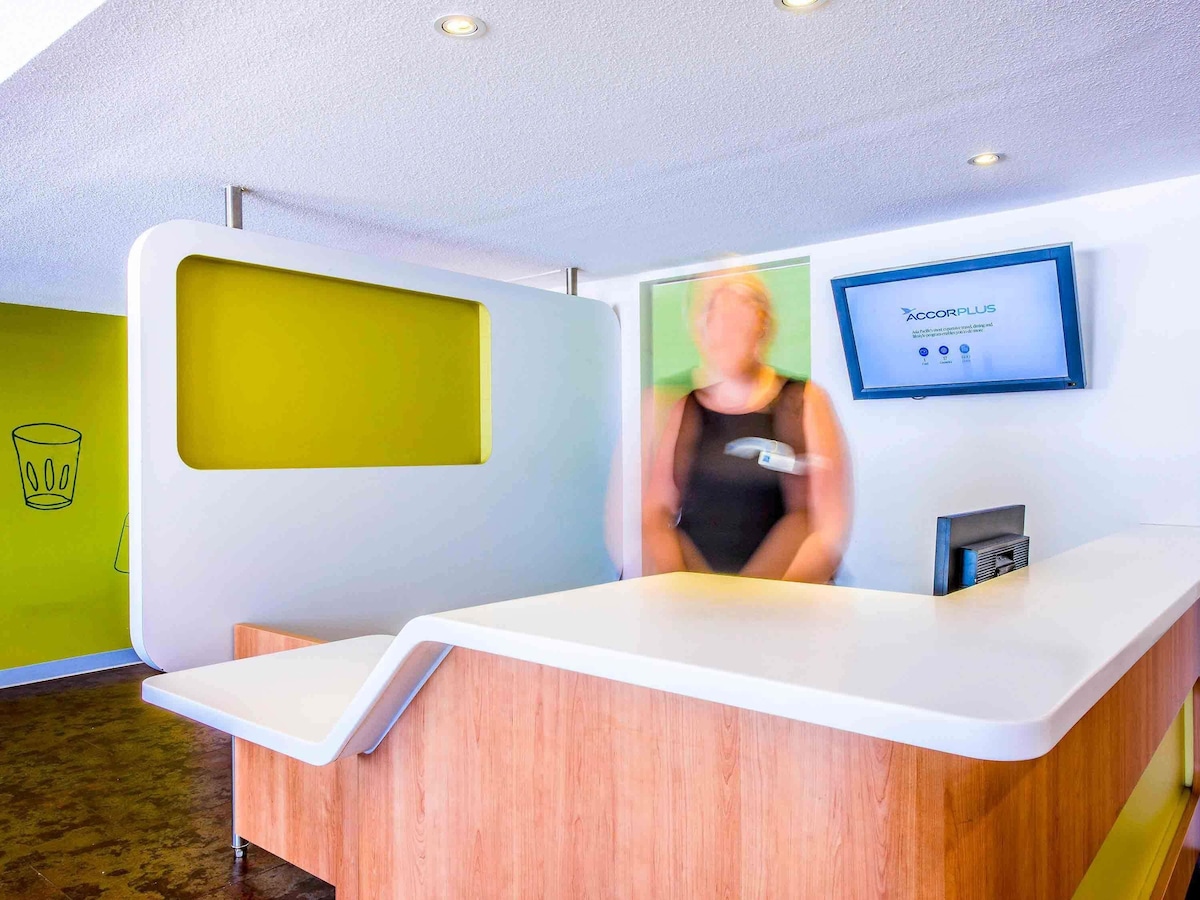 ibis budget Canberra