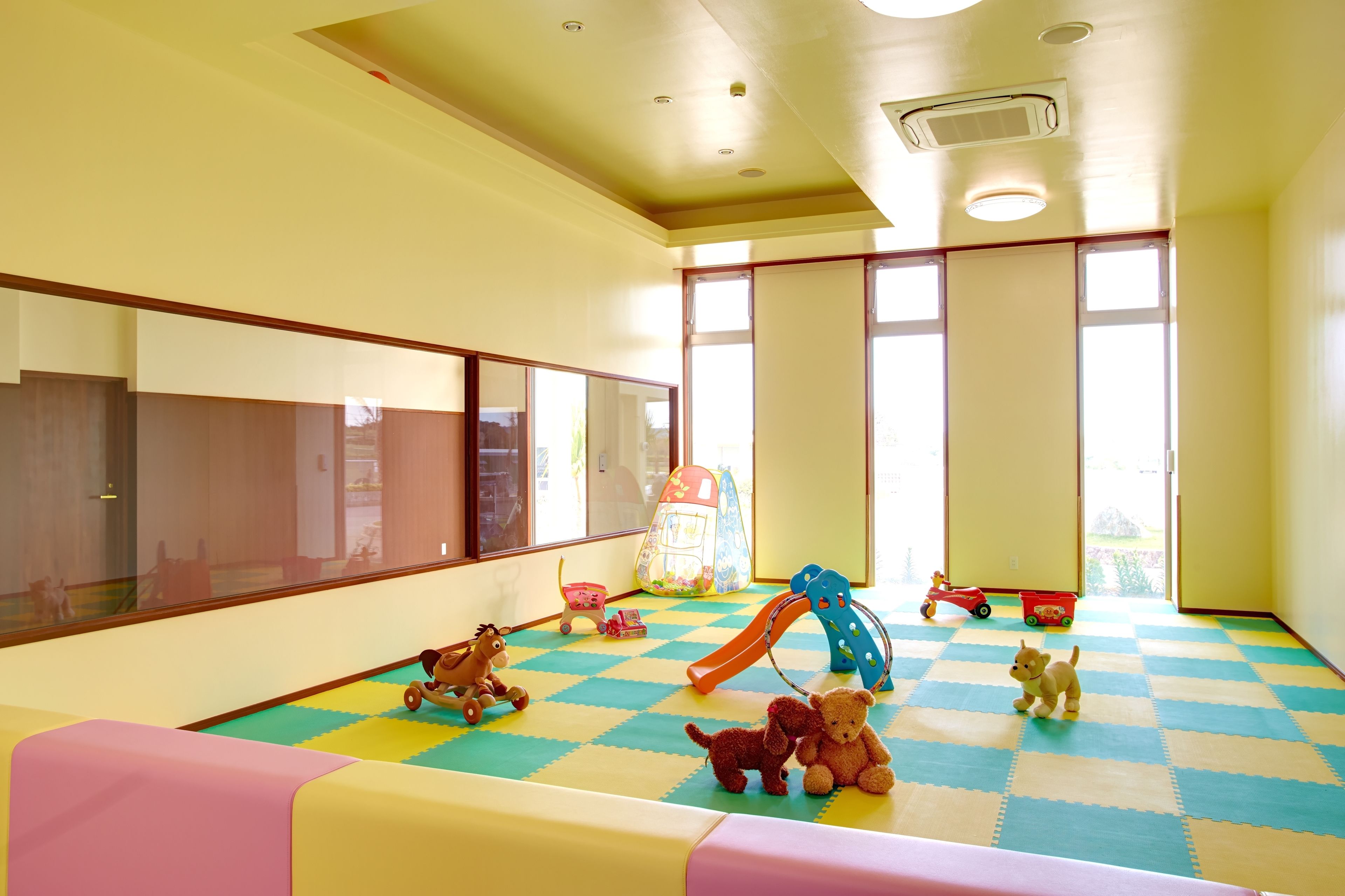 children’s play area – indoor