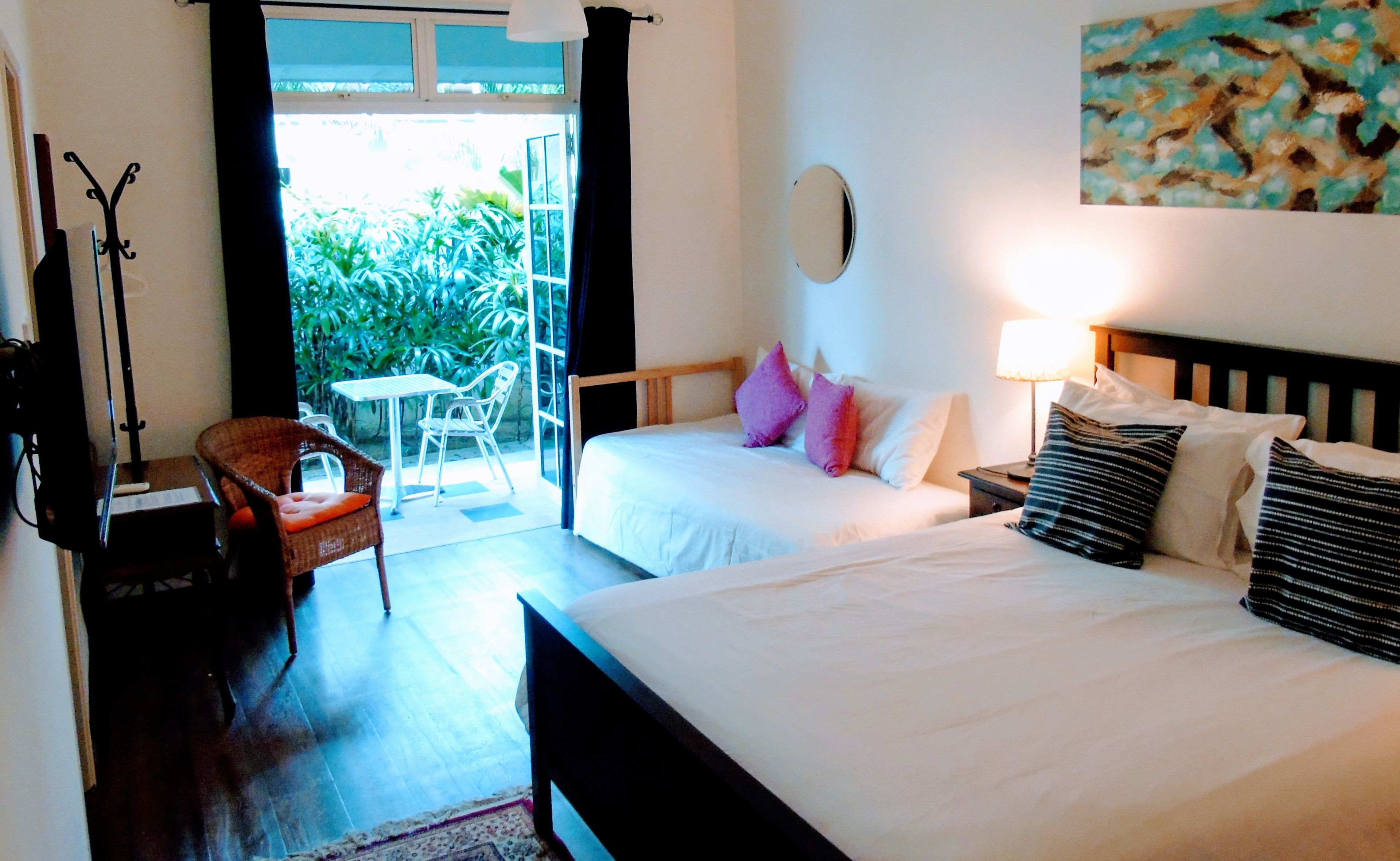 슈피리어 트리플룸, 침실 1개, 정원 전망 | 책상, 방음 설비, 무료 WiFi