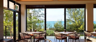 Best Western Okinawa Onna Beach