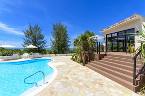Pool Side Twin room 2 Single Beds with Balcony, Non Smoking (with extra bed, 1st Floor) | Terrace/patio - Best Western Okinawa Onna Beach (Onna)