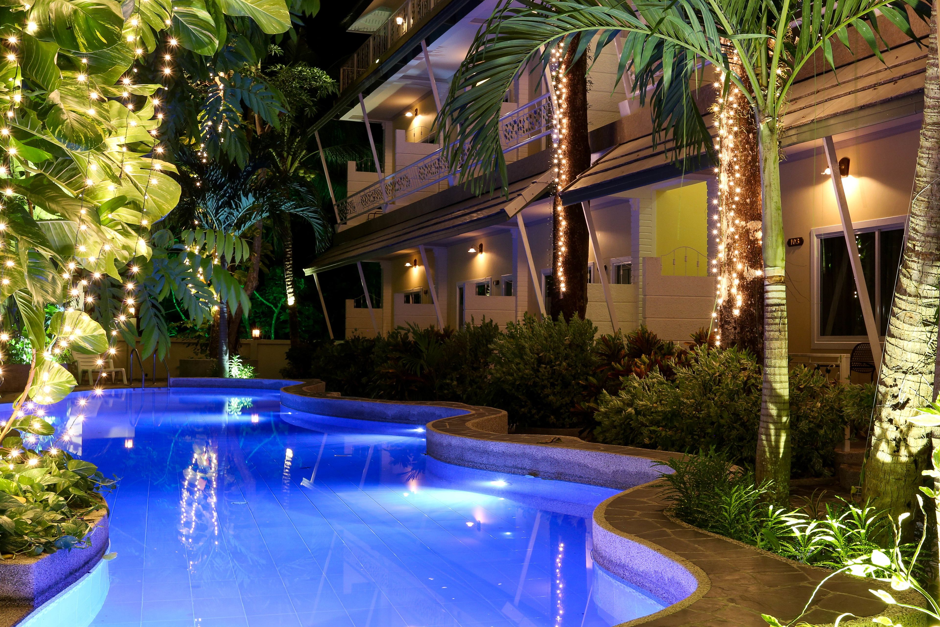 outdoor pool, pool loungers