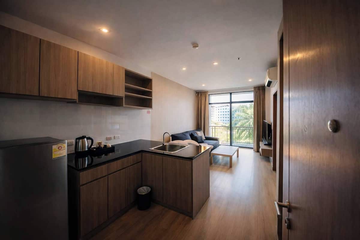 1 bedroom, in-room safe, blackout curtains, rollaway beds