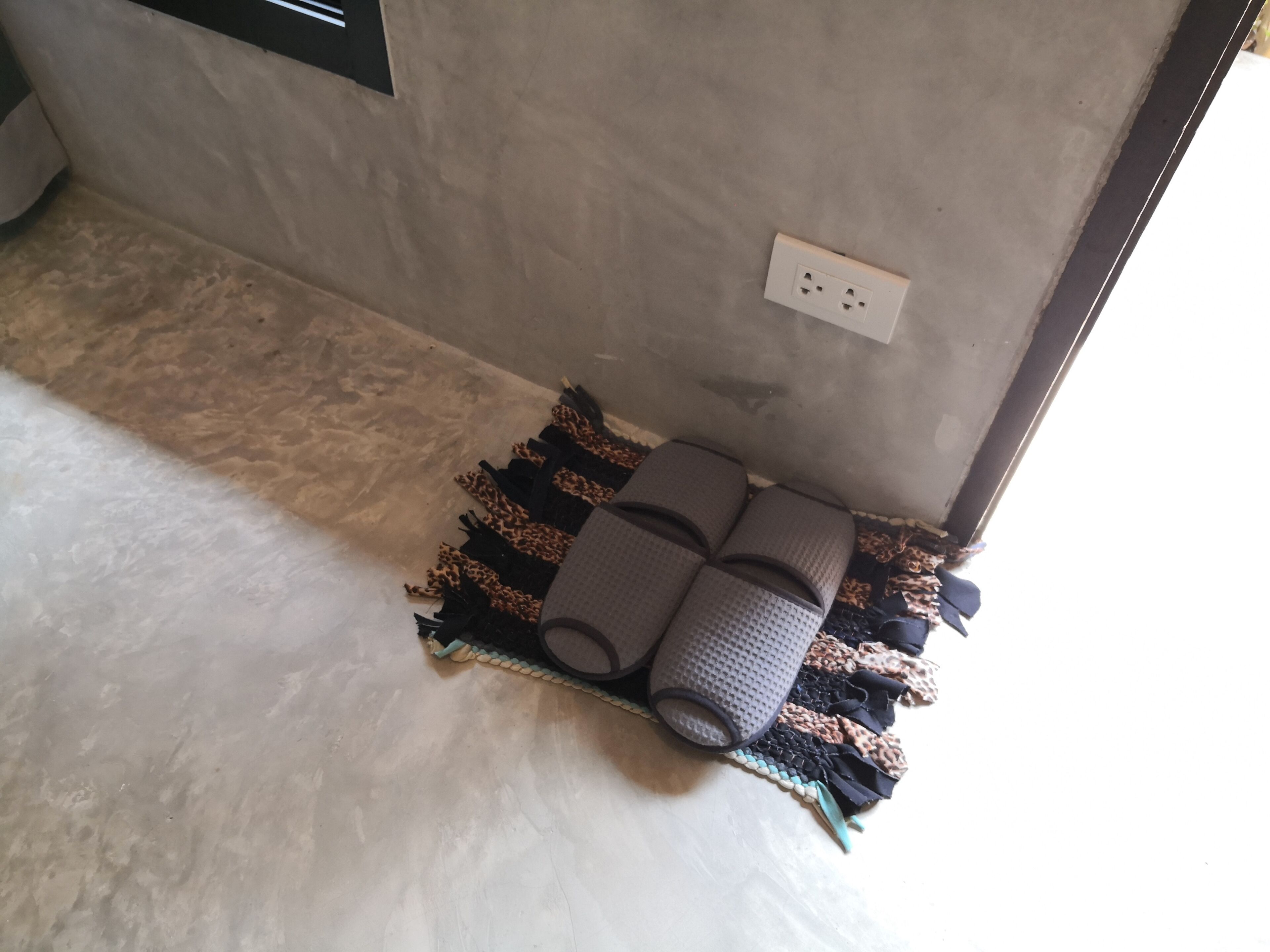 standard air conditioning  | in-room safe, desk