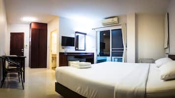 Standard Double Room | 1 bedroom, blackout curtains, free WiFi