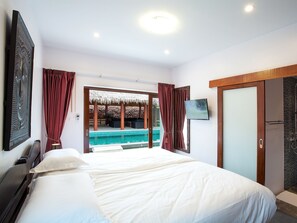 Villa, 4 habitaciones, piscina privada (4 Bedrooms Pool Villa - min 2 nights ) | 4 dormitorios, caja fuerte, tabla de planchar con plancha y wifi gratis
