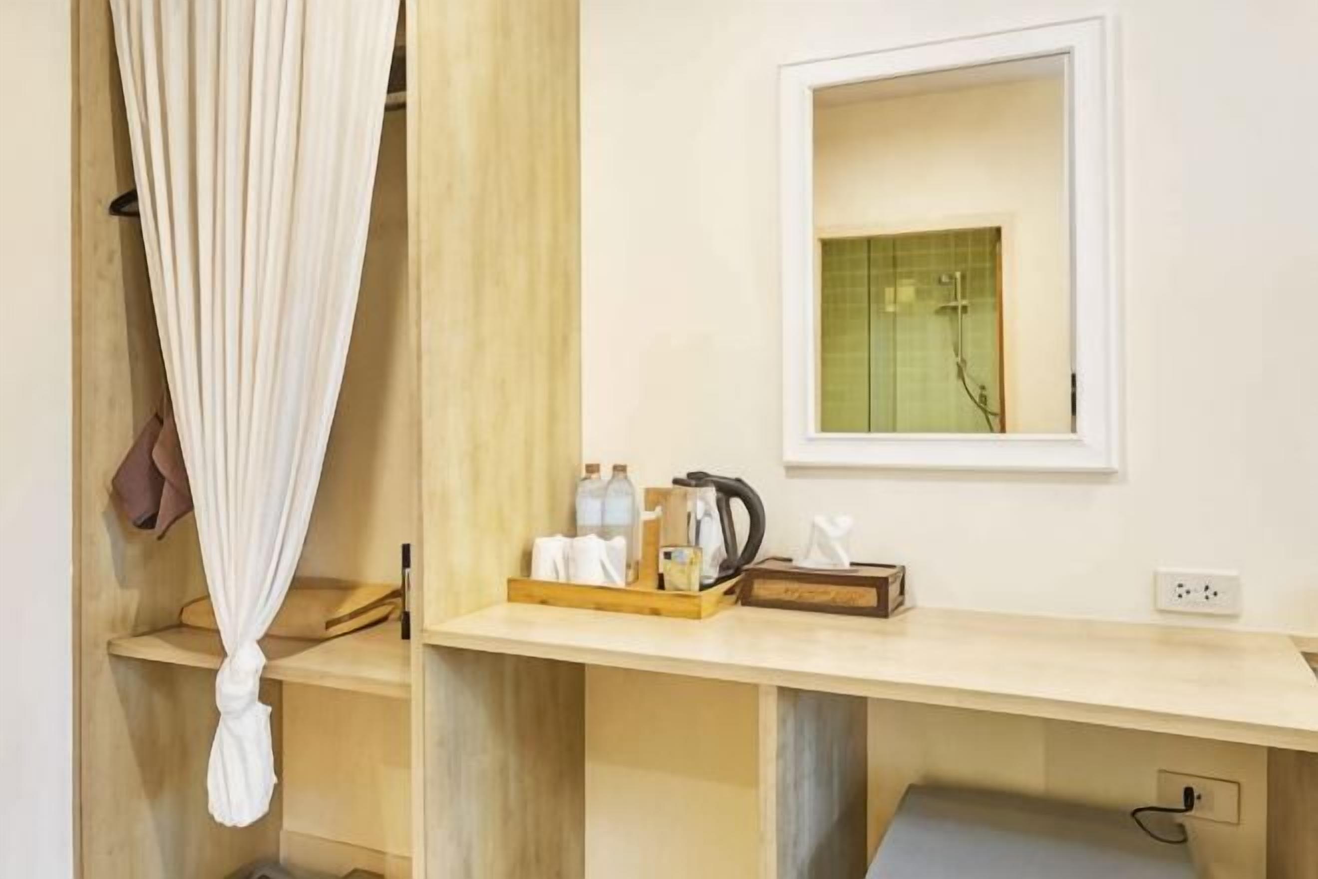 Bathroom | Shower, free toiletries, hair dryer, towels
