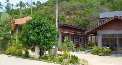 Maehaad Garden Inn
