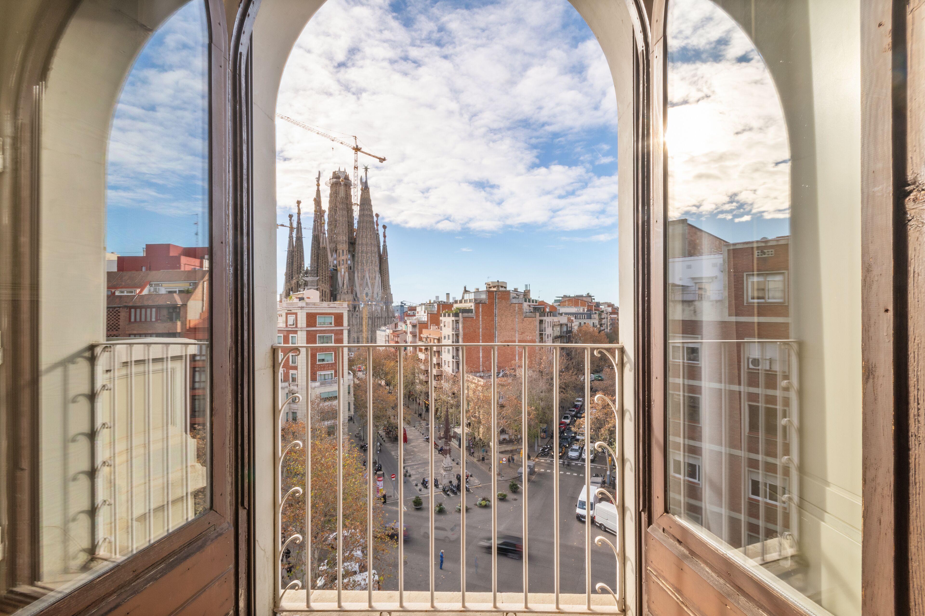 Exclusive apartment, 3 bedrooms, with balconies and views of Sagrada Familia/shared terrace | 客房景观
