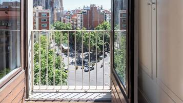 3 habitaciones, ropa de cama de alta calidad y cubrecamas
