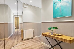 3 bedrooms, premium bedding, down duvets, in-room safe - Suite Home Sagrada Familia (Barcelona)
