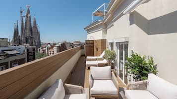 Cobertura premium, 5 quartos, terraço, vista para o resort | Terraço/pátio