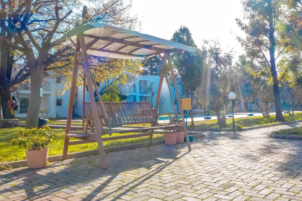 Family Apartment, 2 Bedrooms, 2 Bathrooms, Garden Area | Garden view