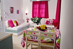 Soundproofing, free WiFi, bed sheets - Galini Apartments (Hersonissos)