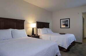 In-room safe, blackout curtains, iron/ironing board, free WiFi - Hampton Inn & Suites by Hilton, Airdrie, AB, Canada (Airdrie)