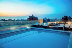 Alberca al aire libre