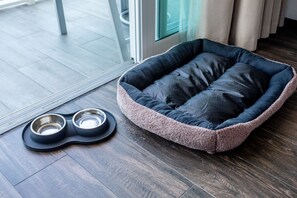 Pet-friendly amenities