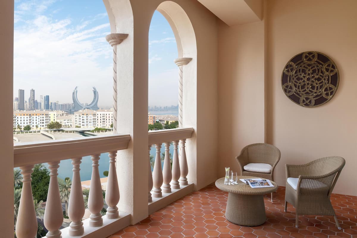 1 slaapkamer, luxe beddengoed, een minibar, een kluis op de kamer