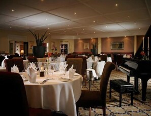Restaurant - Wolseley Holiday Lodges (Tullow)