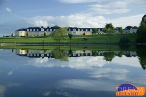 Golf - Wolseley Holiday Lodges (Tullow)