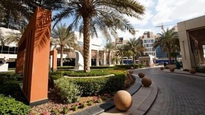 Unclassified image, 5 of 170, button - Dubai Luxury Stay - Downtown Dubai (Dubai)