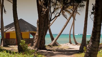 Beach nearby, beach towels