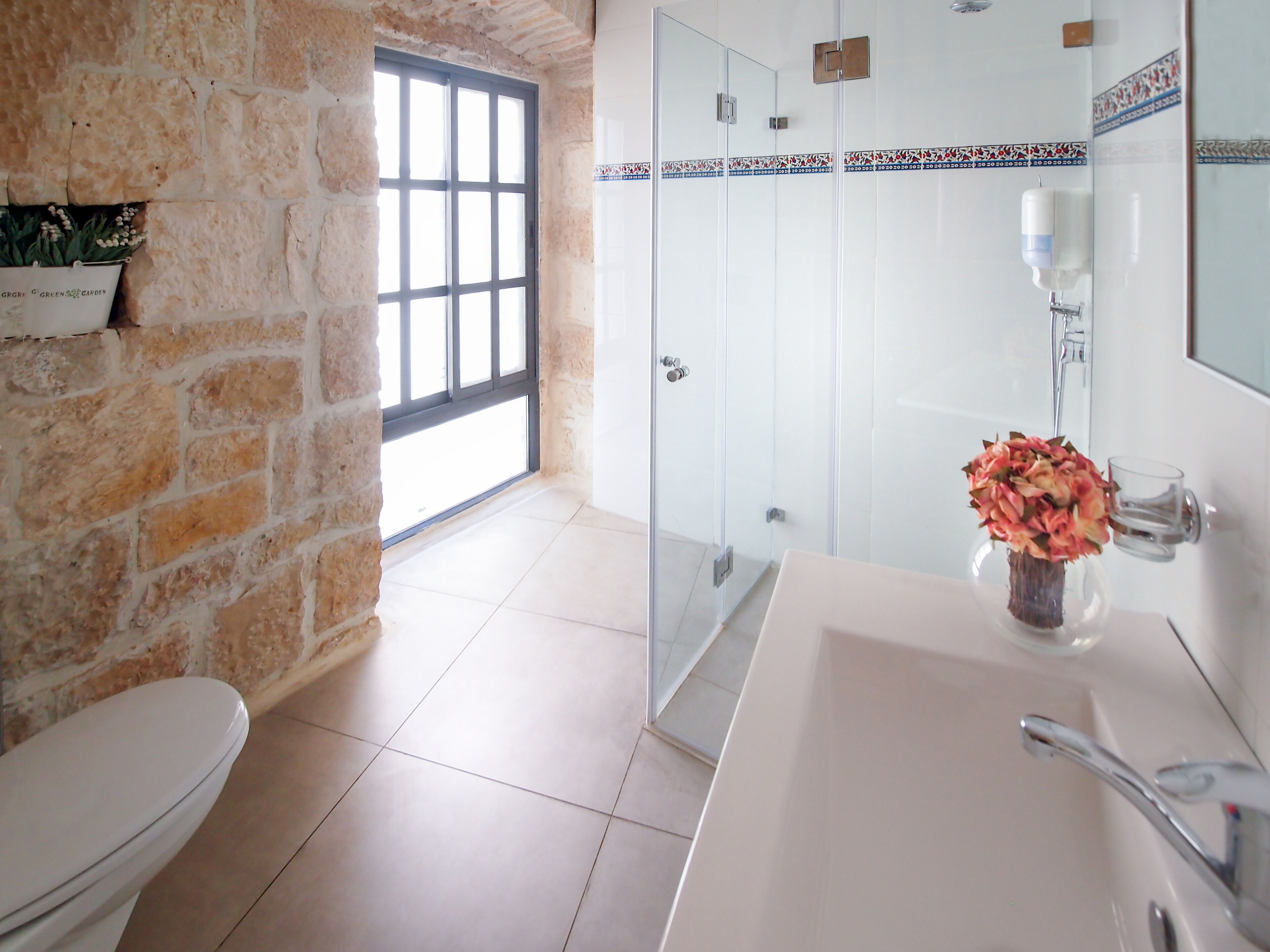 Foto - New Imperial Hotel