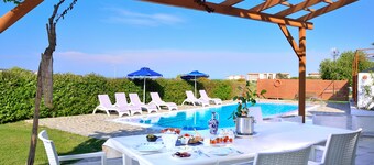 Hotel 12 Islands Villas