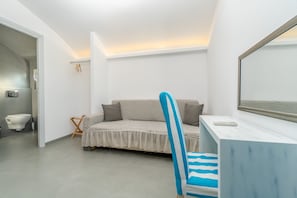 Executive Suite | Living area