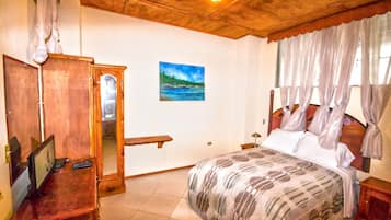 Standard Room | Desk, rollaway beds, free WiFi