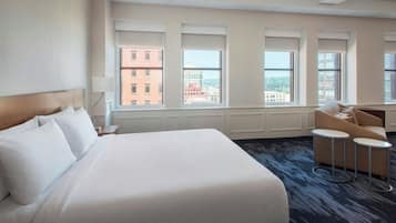 Caja fuerte, escritorio, espacio para trabajar con un portátil