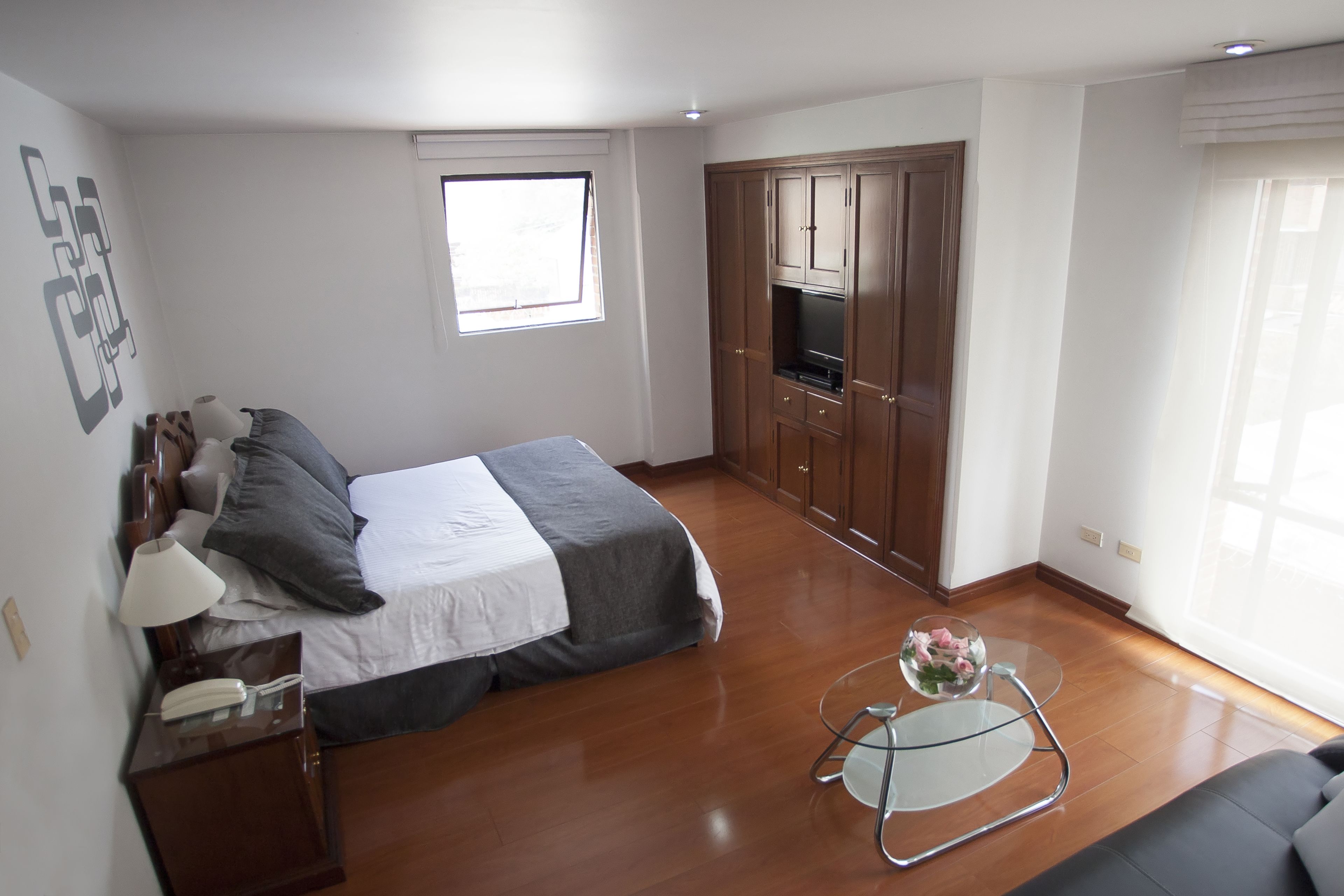 Cora 96 Street Apartments